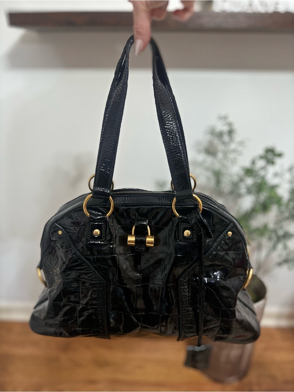 Yves Saint Laurent Muse Black Patent Leather Shoulder Bag Authentic Vintage